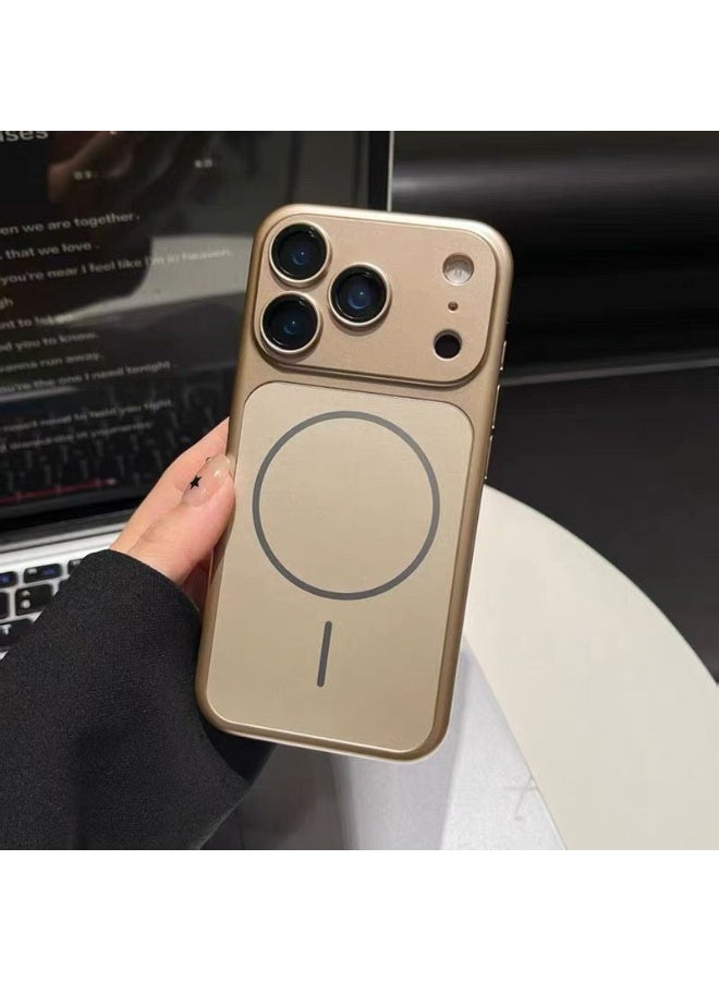 غطاء خلفي MagSafe لهاتف ايفون 17 برو، مقاوم للصدمات كريستالي مع غطاء كاميرا، ذهبي - Image 2