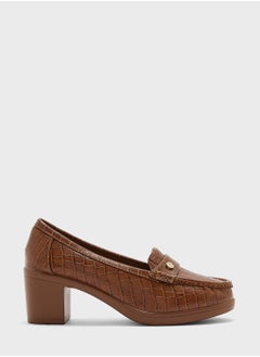 Round Shape Flat Moccasins