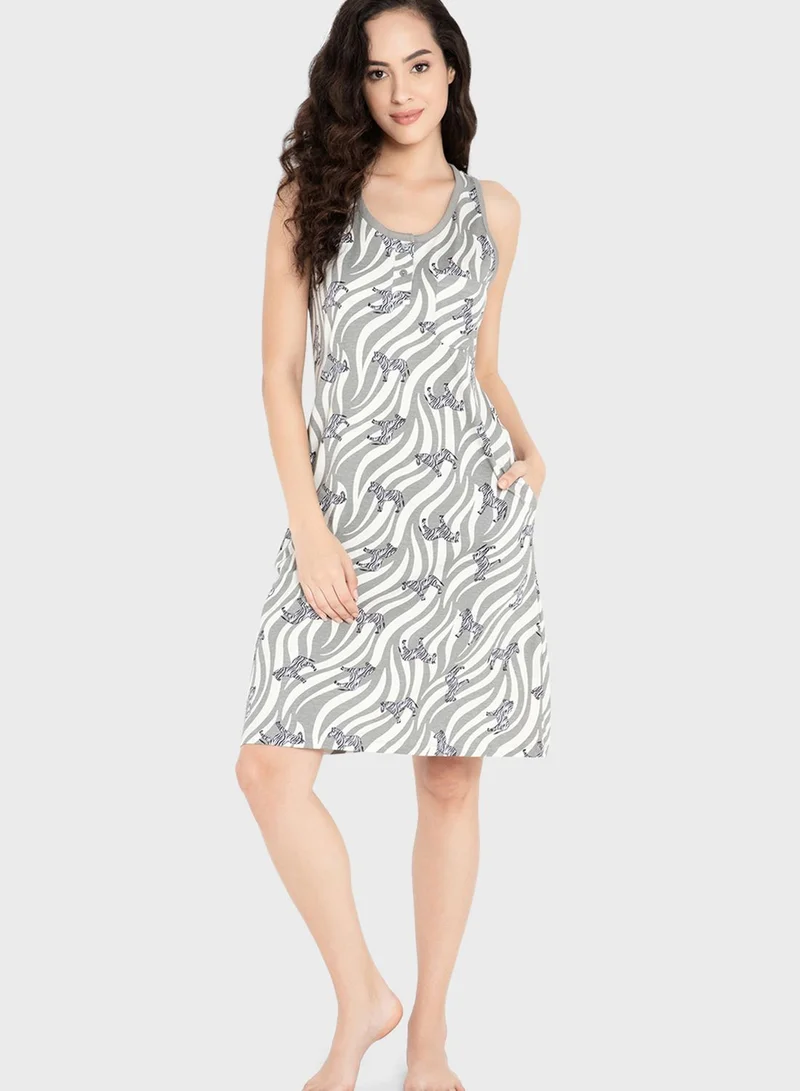 Clovia Printed Pocket Detail Nightdress