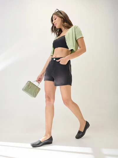 جلو باص Women Slim Fit Mid-Rise Above Knee Denim Shorts