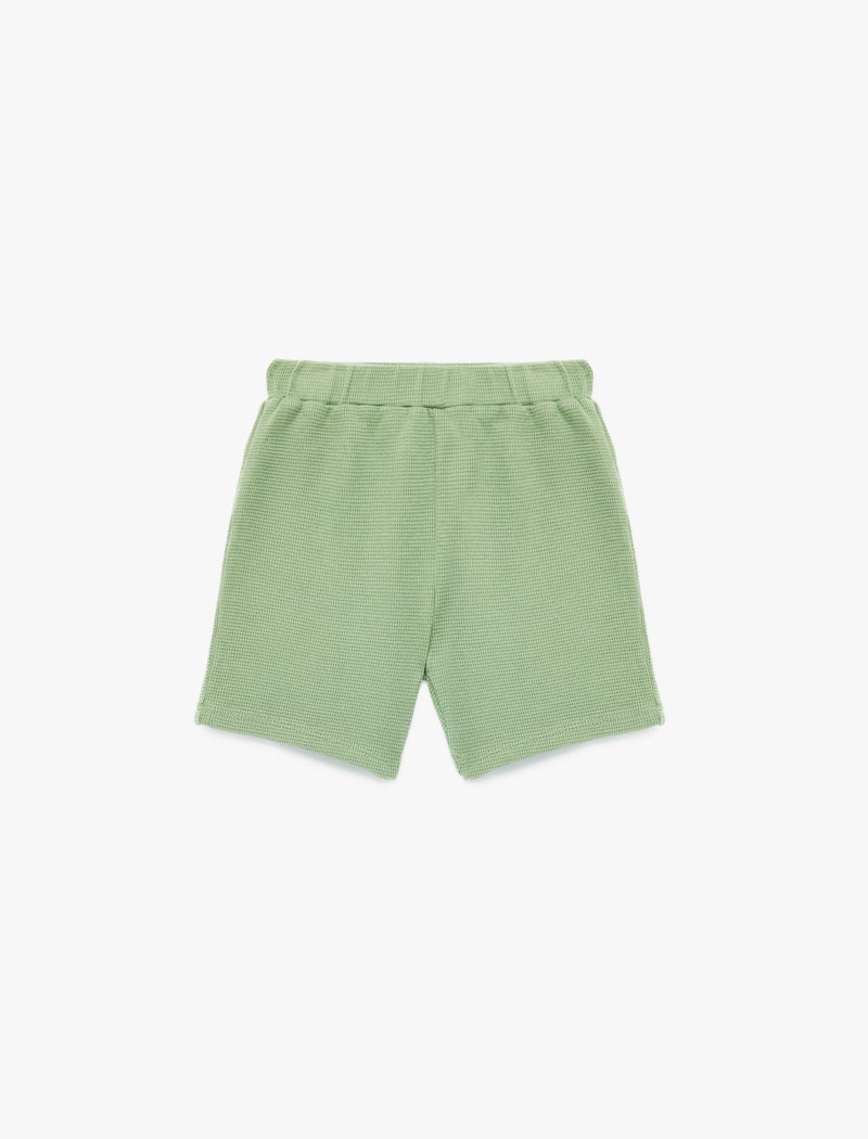 KOTON Basic Shorts - Image 2