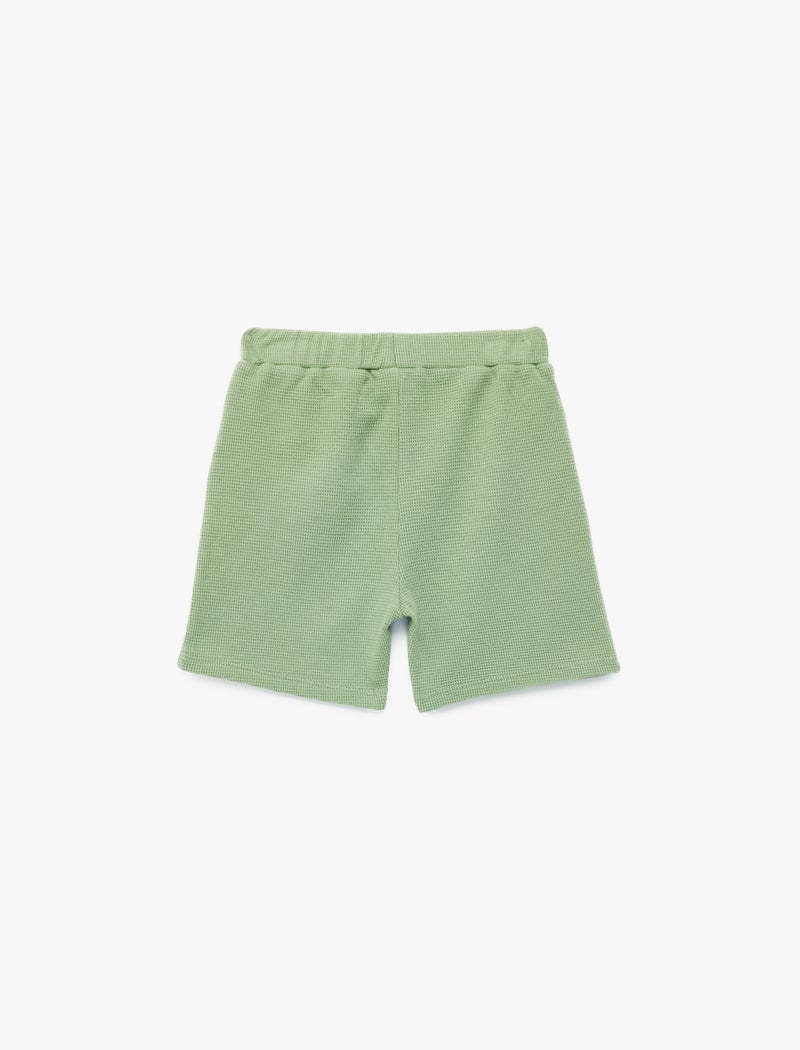 KOTON Basic Shorts - Image 3