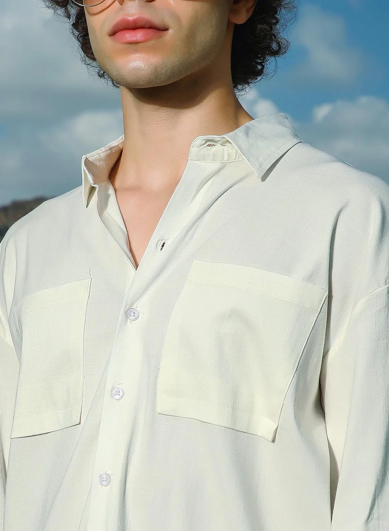 كامبوس سوترا Men's Ivory White Solid Utility Oversized Shirt