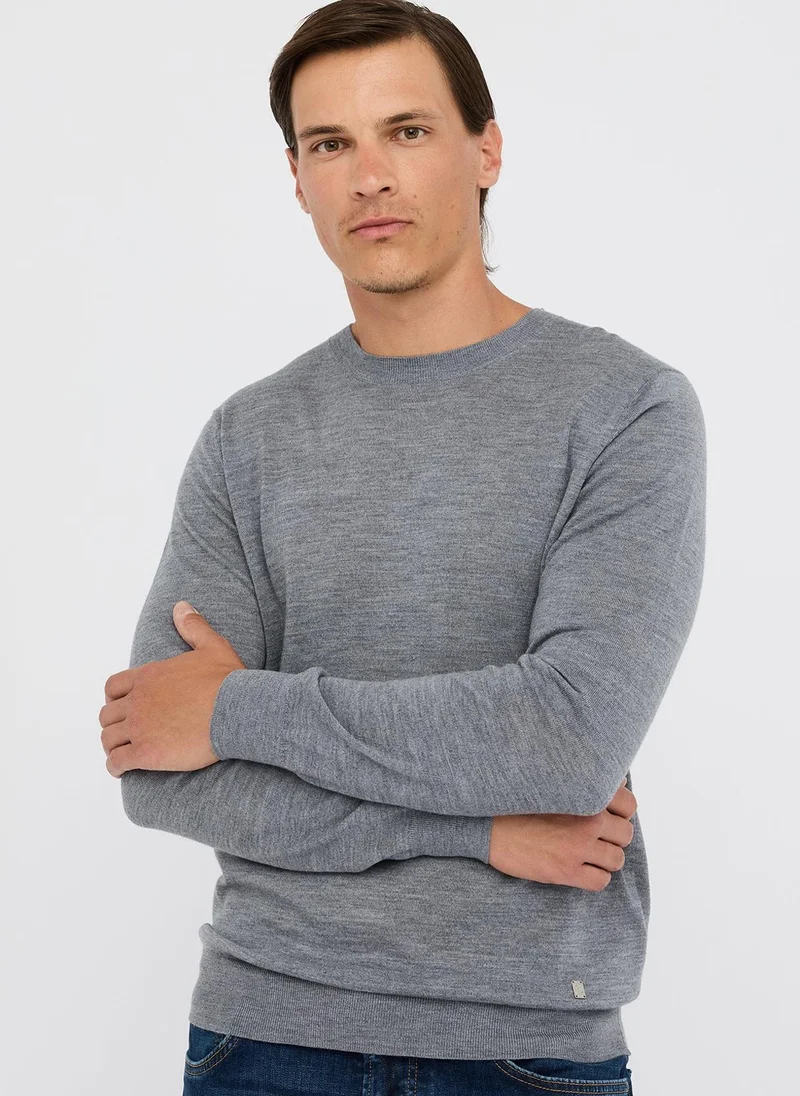 ليو جو كنزة صوف