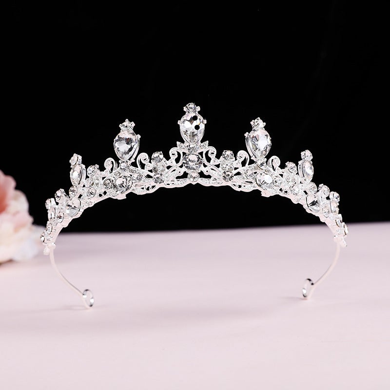 Black Vintage Queen Crown Crystal Birthday Prop Silver [white]] 
