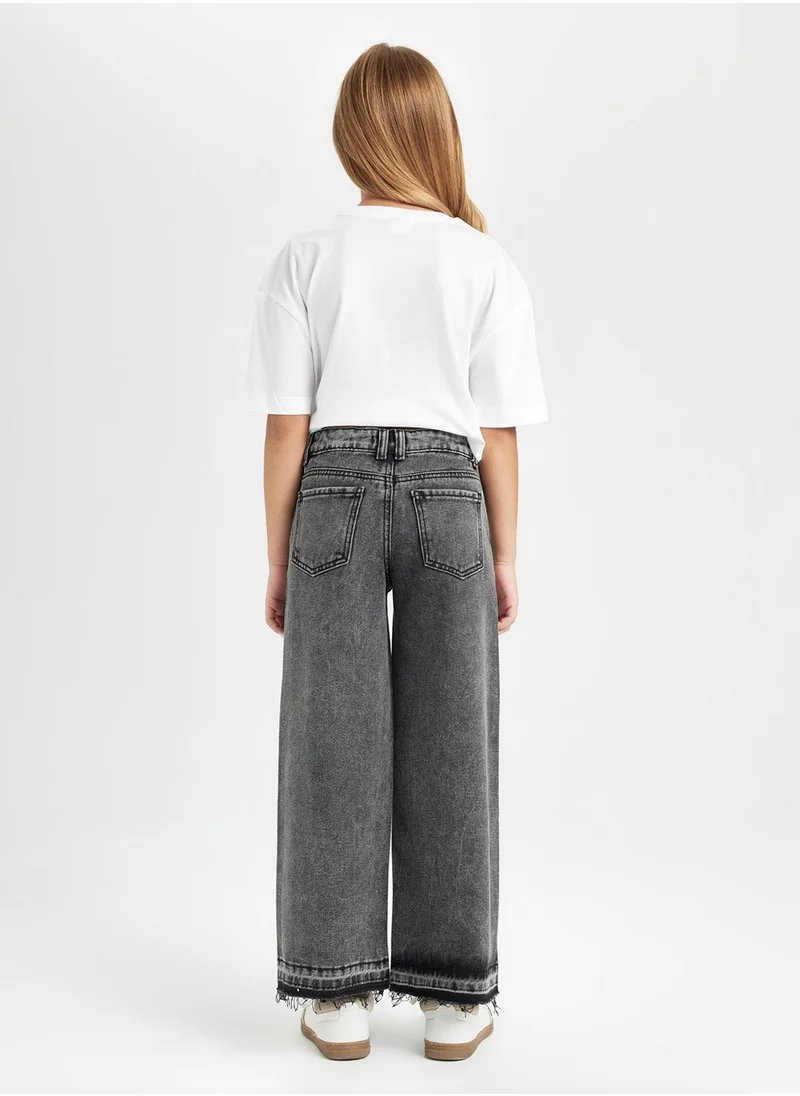 ديفاكتو Wide Leg Cargo Pocket Jean Pants