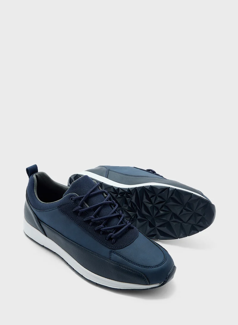 روبرت وود Casual Sneakers