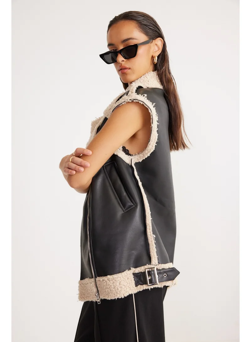 SNDYS Fur Detail Vest Jacket