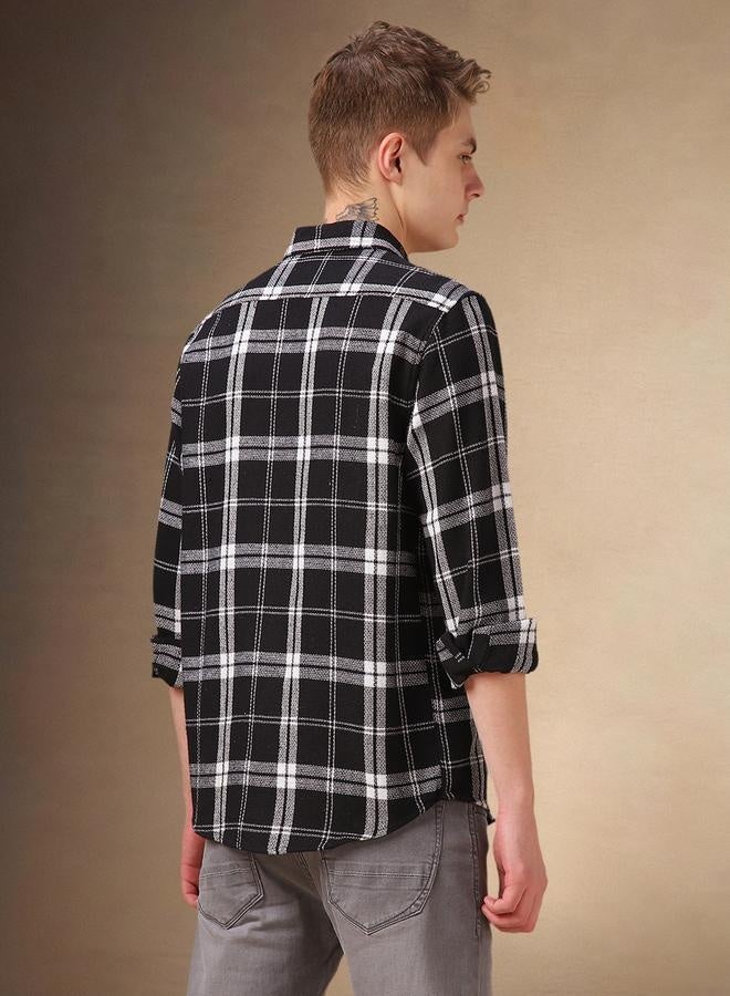 Dennis Lingo Dennis Lingo Checked Relaxed Fit Spread Collar Curved Hem Shirt  - Image 3