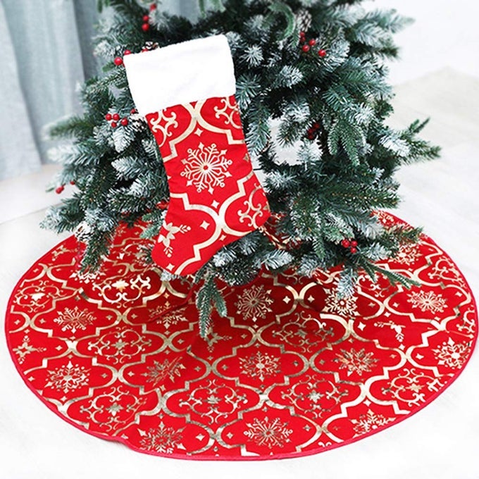 RED FLANNEL TREE MAT 48 INCHES LARGE WITH GILDED CHRISTMAS PATTERNS SKIRT FOR XMAS TREE HOLIDAY PARTY DECORATIONS INDOOR OUTDOOR WITH 1 CHRISTMAS STOCKING