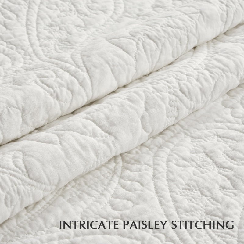 EVERGRACEHOME EVERGRACE 100% Cotton Paisley Quilt Set, Queen Size 3 Piece Set â€“ Prewashed Lightweight Bedspread with 2 Shams, Soft & Breathable Matelasse Coverlet for All-Season Comfort, Bright White - Image 3