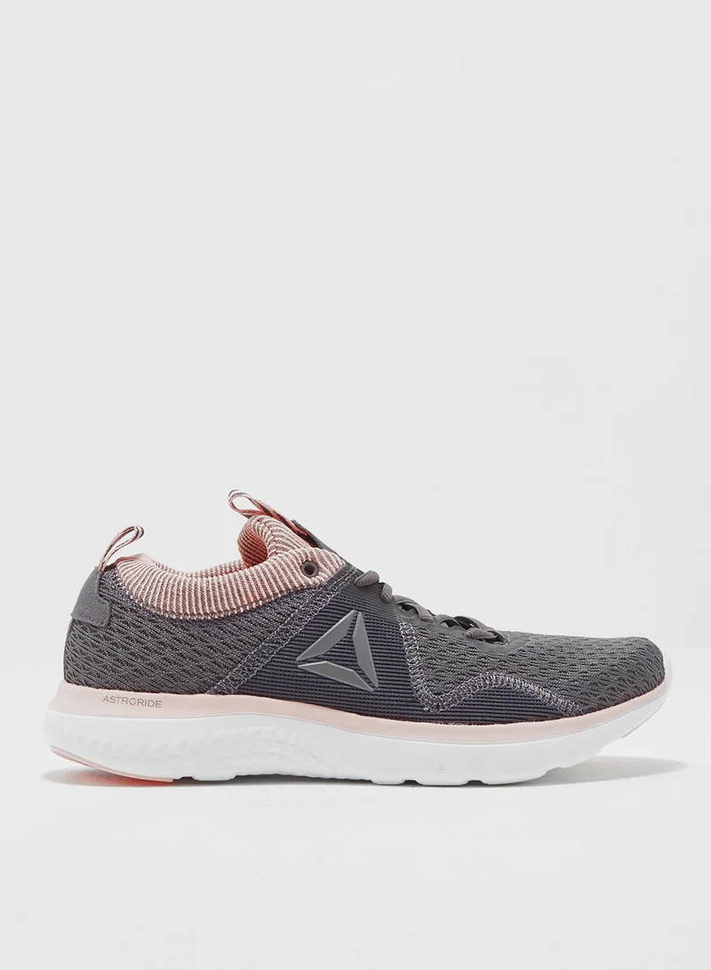Reebok Astroride Run Fire