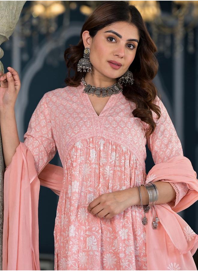 Vishudh - Women Pink Floral Printed Cotton Kurta Set by Styli - Image 1