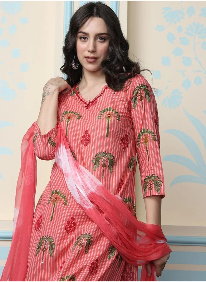 آي شين Straight Fit Printed Pattern Round Neck Three-Quarter Sleeves Coral Colour Woven Cotton Kurta Set for Women with Semi Elastic Closure - Elevate Your Fashion Game