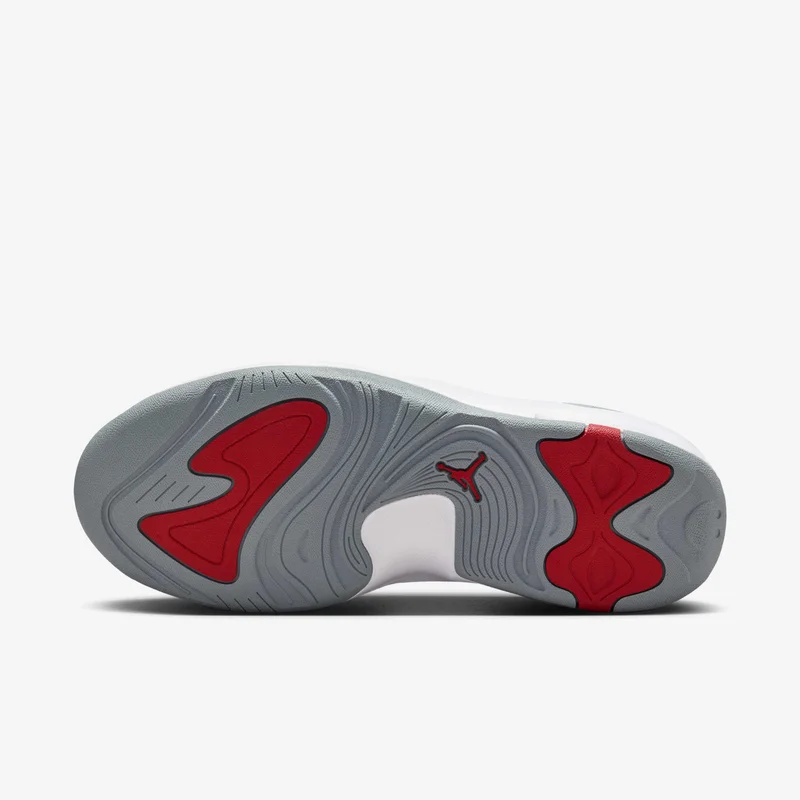 جوردن Men's Max Aura 7 Shoes