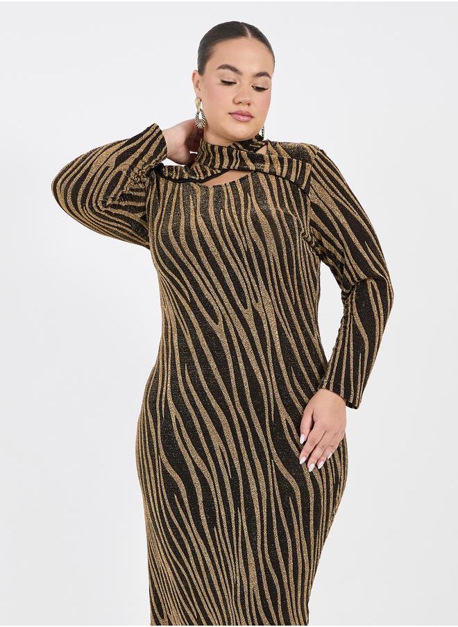 Styli Plus Size Self Design Bodycon Midi Dress  - Image 2