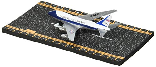 Hot Wings Planes Air Force One with Connectible Runway Die Cast Plane in Aviation Museums Nation, widewhite/Blue/red - Image 3