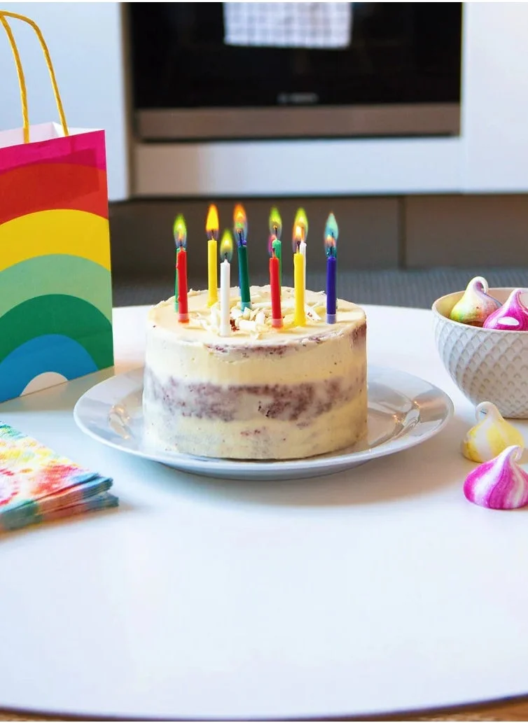 توكينج تيبلز Birthday Candles With Coloured Flames - 12 Pack