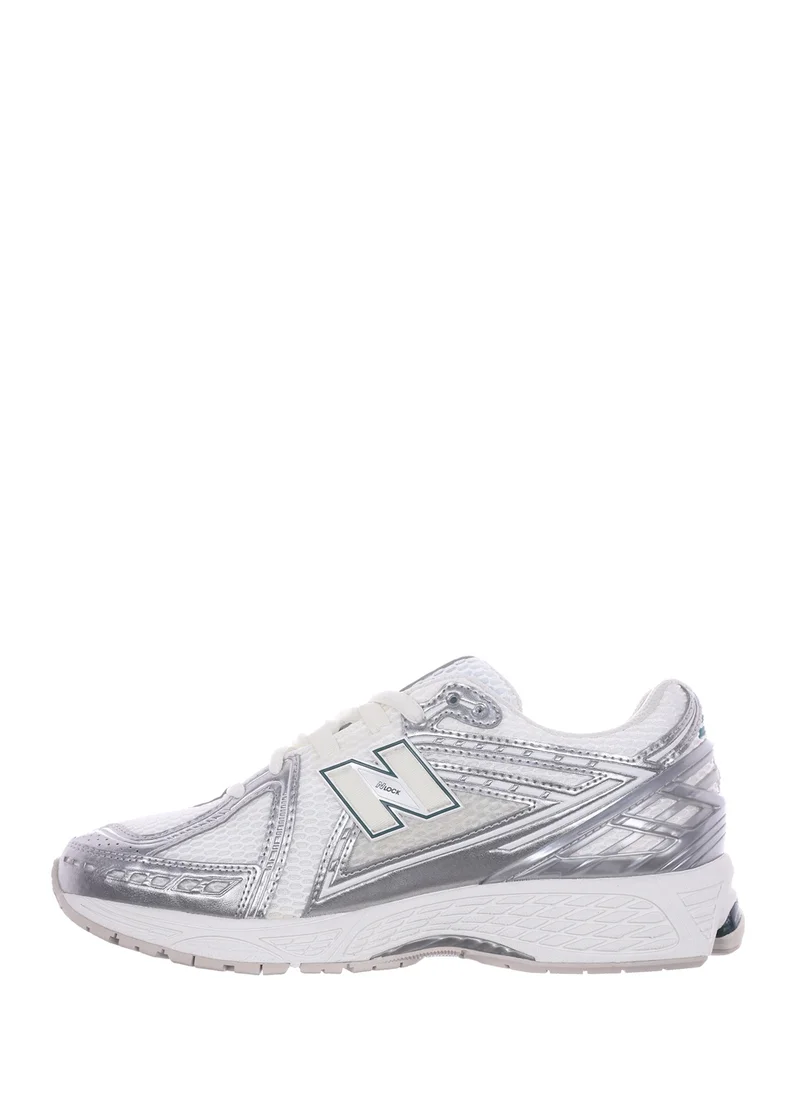 New Balance 1906 Sneakers
