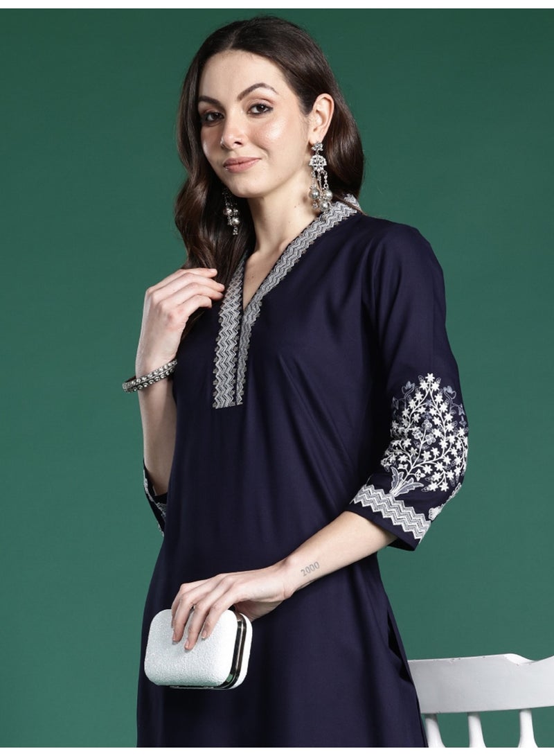 Ameya Blue-embroidered-straight-kurta-trouser-set - Image 1
