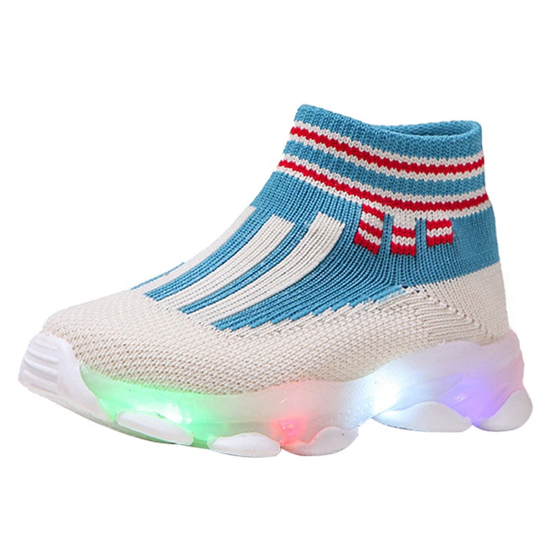 👕 حذاء رياضي بتنفس مع إضاءة LED ونعل مقاوم للانزلاق للاستخدام اليومي - Image 1