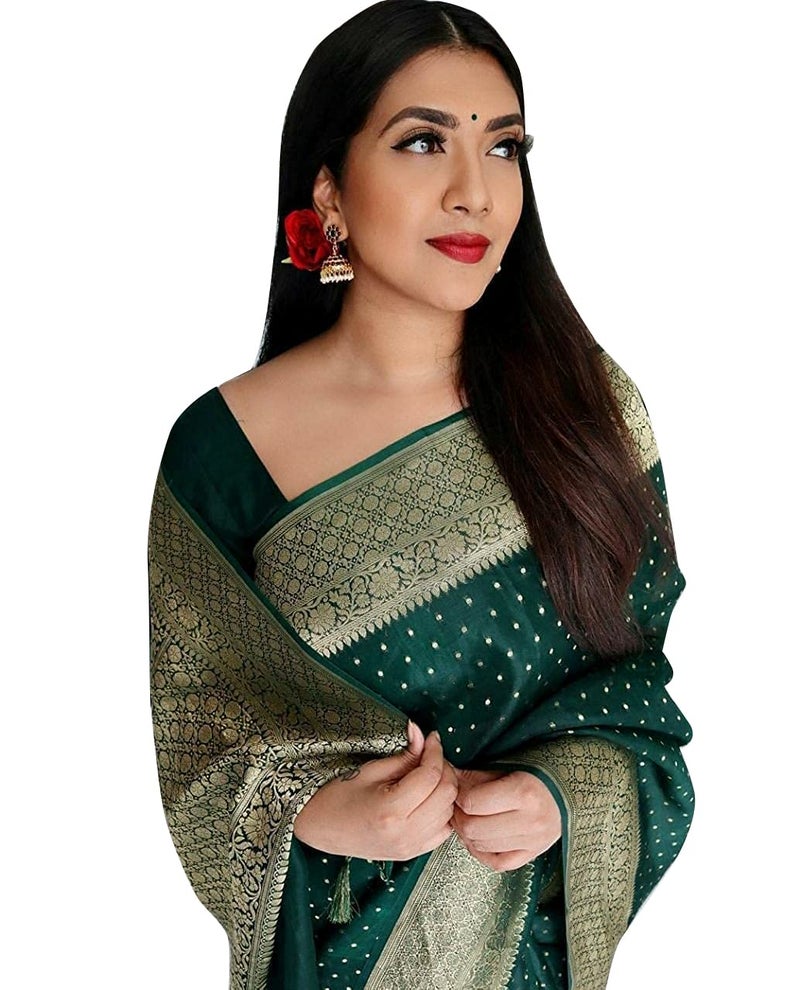 avantika fashion ساري باناراسي من الحرير للسيدات والفتيات مع قطعة بلوزة (كوفاي باتو_أخضر) - Image 1