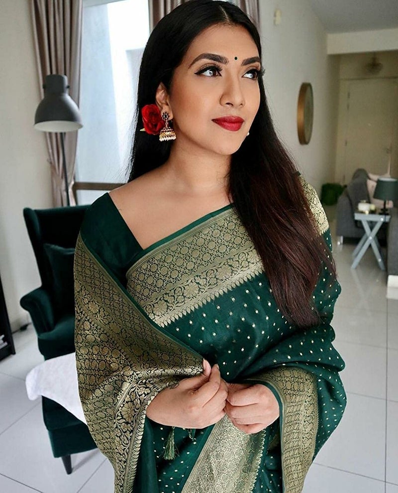 avantika fashion ساري باناراسي من الحرير للسيدات والفتيات مع قطعة بلوزة (كوفاي باتو_أخضر) - Image 2