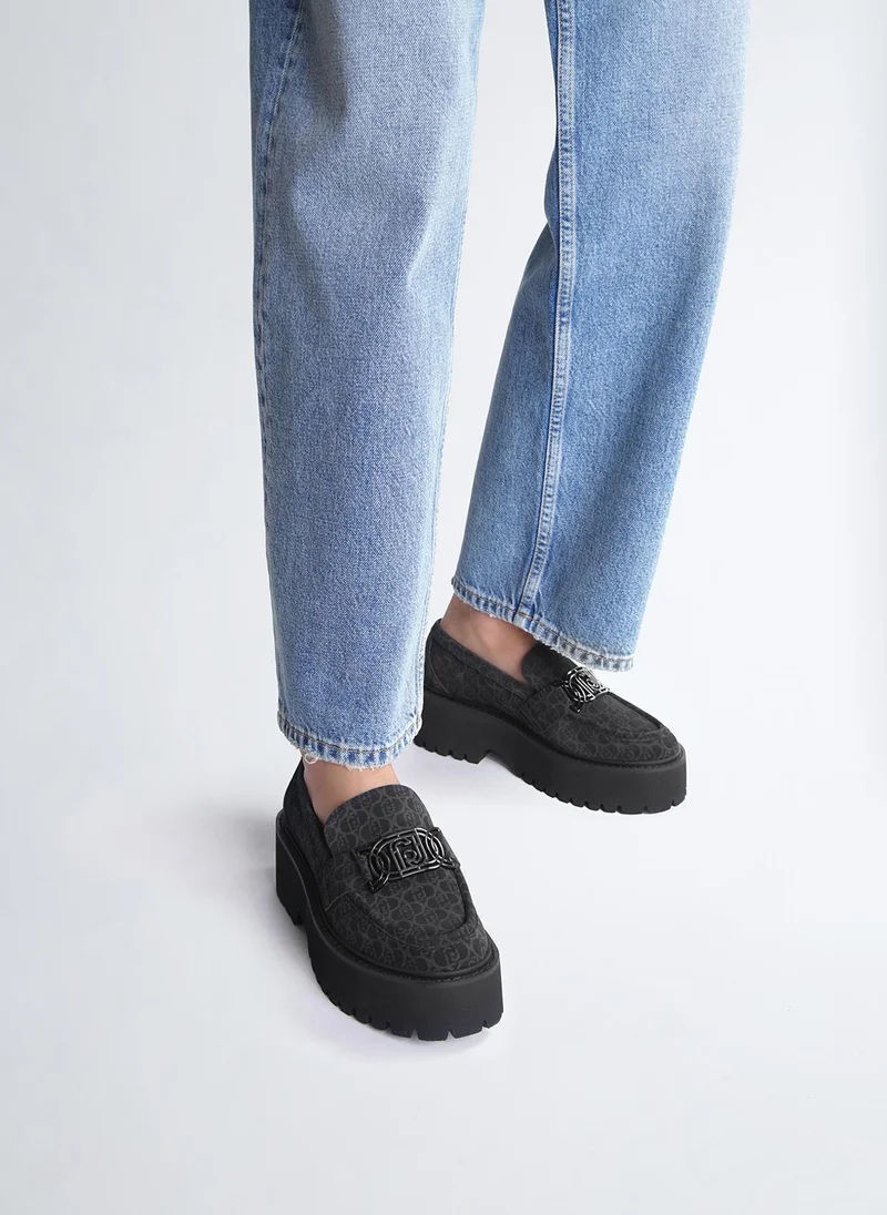 ليو جو حذاء لوفر منصة بنقش شعار