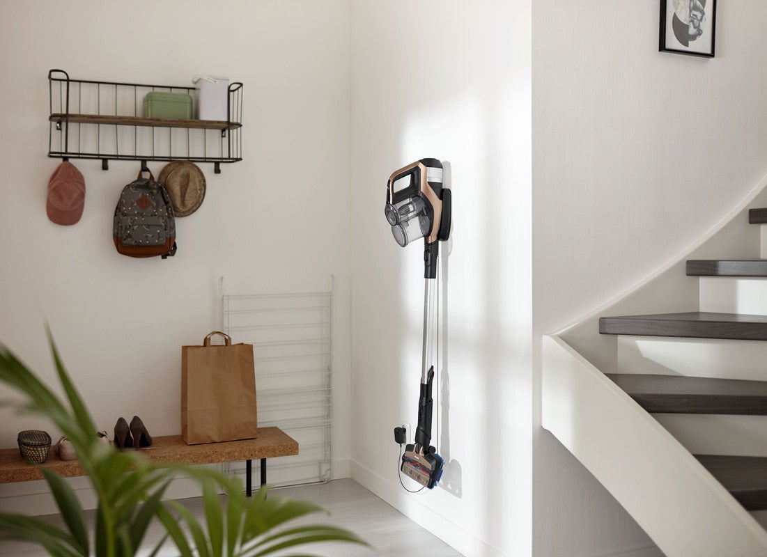 مكنسة كهربائية لاسلكية مع عصا - تكنس ما يصل إلى 10...