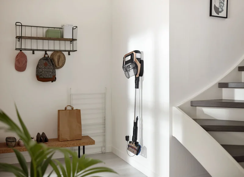 Philips Cordless Stick Vacuum & Handheld - Up to 100m² per charge, 360° Suction Nozzle, Up to 1000L/Min Airflow,