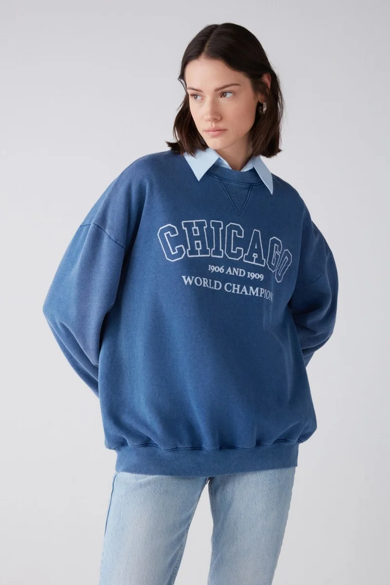 GRIMELANGE Amelia Women's Soft Polar Fleece Knitted Piece Printed City Themed Oversize Blue Sweatshirt
