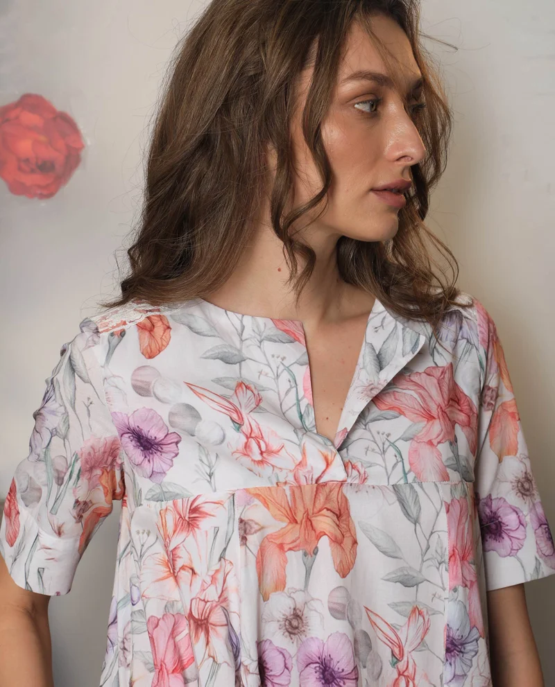Rareism Women's Floral Circular Flare  In Multicolor
