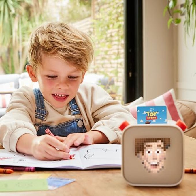 YOTO BrainBots Science Fair 8 Kids Audiobook Cards for Use with Player & Mini All-in-1 Audio Player, Educational Screen-Free Listening with Fun Stories for Learning & Interactive Quizzes, Ages 6+ - Image 3