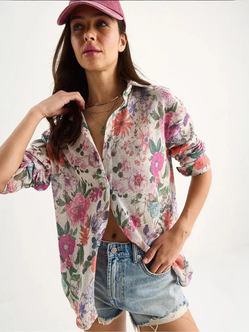 Bianco Lucci LUCCI Textured Flower Print Button-Up Shirt