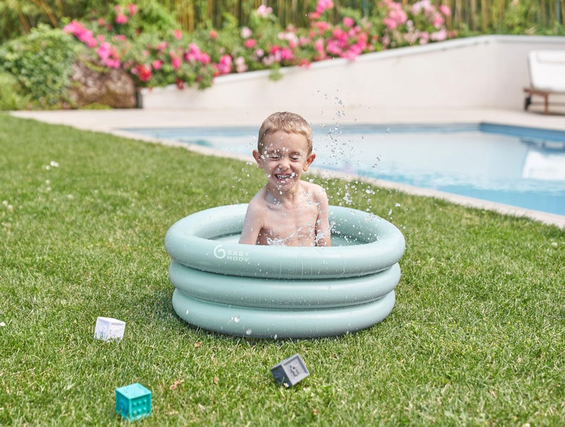 Babymoov Inflatable Bathtub & Pool - Safe, Portable & Grows with Baby (from 0+ Newborn Insert Included) - Image 2