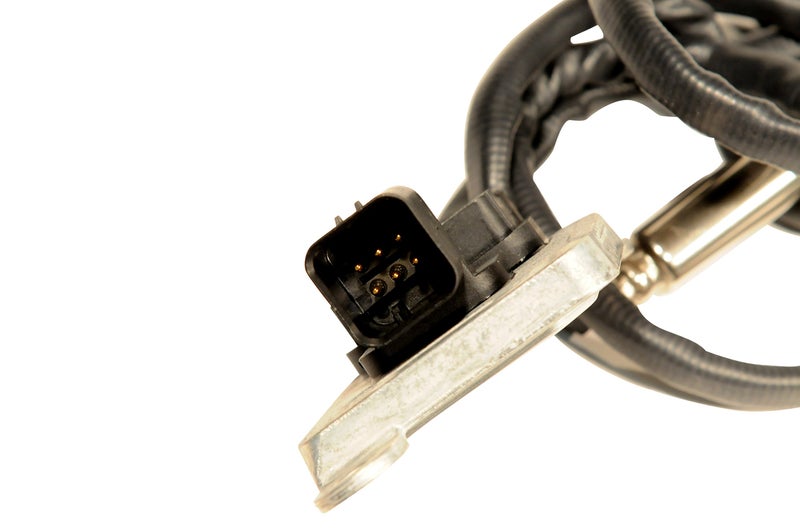 ACDelco GM Original Equipment 12671388 Nitrogen Oxide Sensor Kit with Sensor and Clips - Image 2