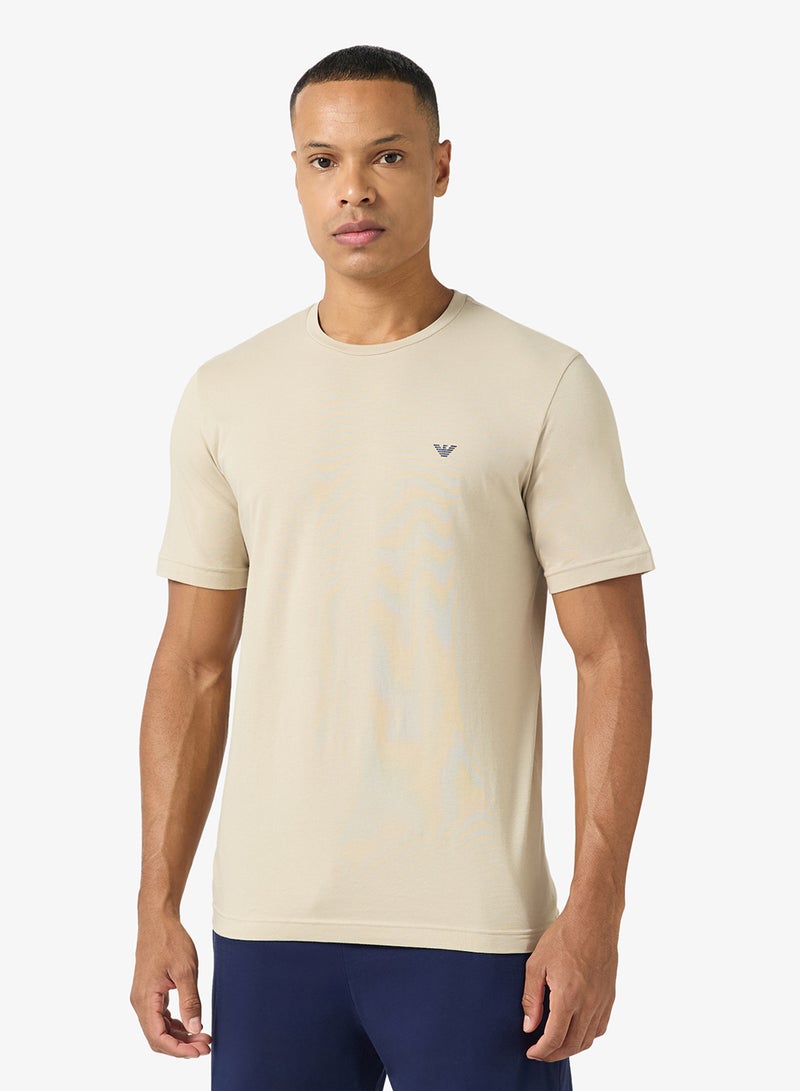 امبوريو ارماني طقم تي شيرت وشورت بشعار - Image 3