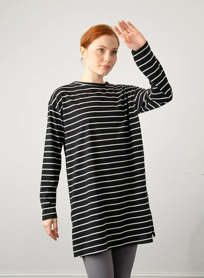 Por La Cara By Modanisa Por La Cara by modanisa Striped Cotton Round Neck Longline Tunic
