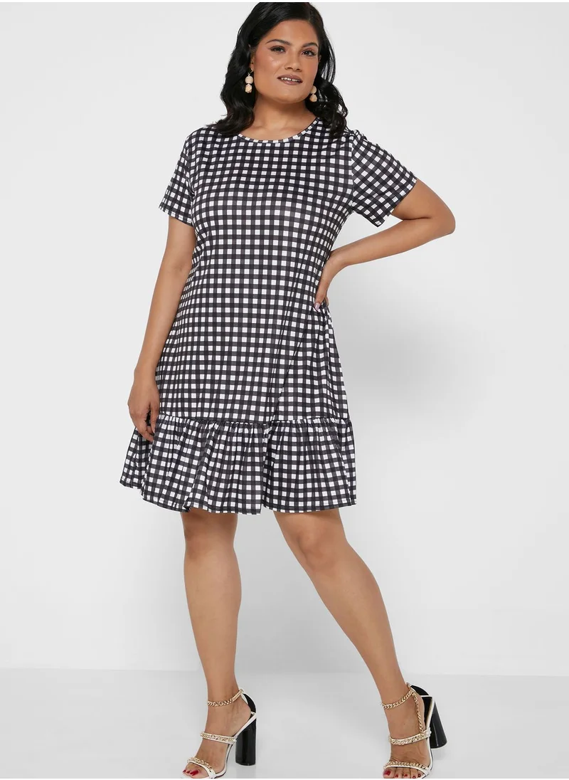 I Saw It First Curve Gingham Jersey Frill Hem Dress