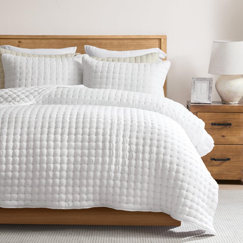 WDCOZY White Twin Size Quilt Bedding Sets with Pillow Sham Lightweight Soft Bedspread Coverlet Quilted Blanket Thin Comforter Bed Cover All Season Summer Spring 2 Pieces 68x90 inches