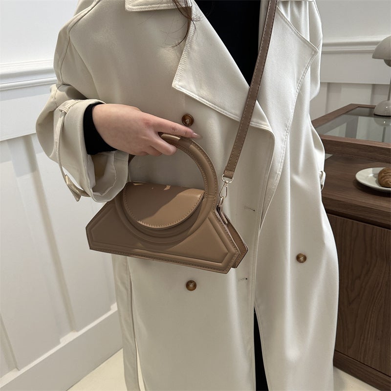 Niche Design Handbag 2024 Early Spring New Fashion Trendy Simple Solid Color Shoulder Messenger Handbag Women'S Bag Fashion - Image 3