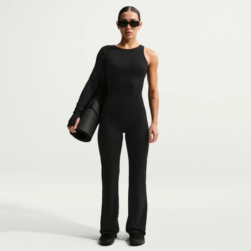 نايكي بنطلون نسائي واسع من زيفني