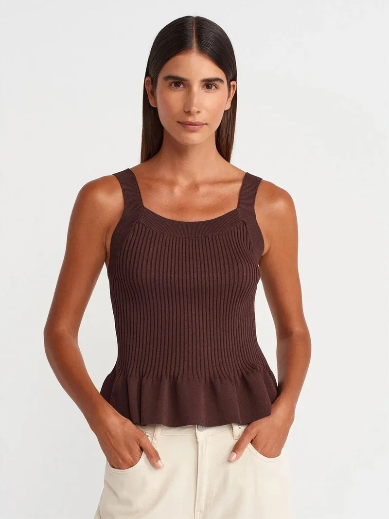 Dilvin DILVIN Fitted Ribbed Sleeveless Square-Neck Blouse