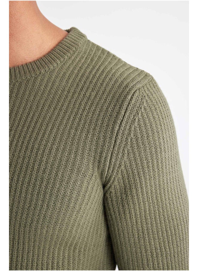 DeFacto - Man Tricot Standart Fit Crew Neck Long Sleeve Pullover - Image 1