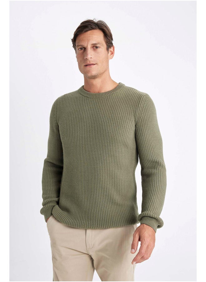 DeFacto - Man Tricot Standart Fit Crew Neck Long Sleeve Pullover - Image 1