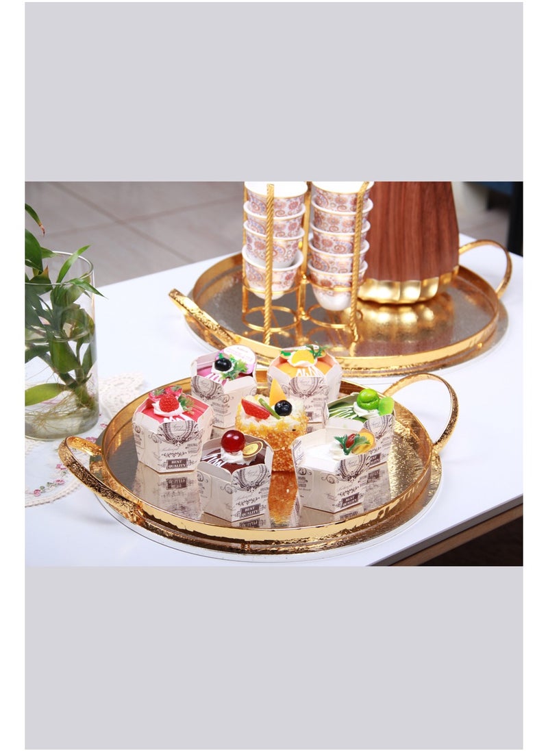 A set of multi-use serving trays