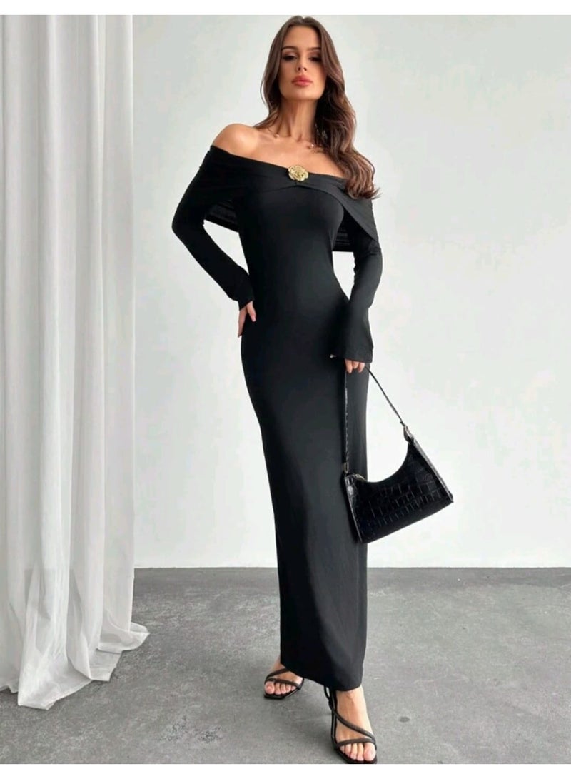 شي إن فستان نسائي طويل ضيق أسود اللون بأكمام واسعة وديكور معدني أنيق من SHEIN - Image 5