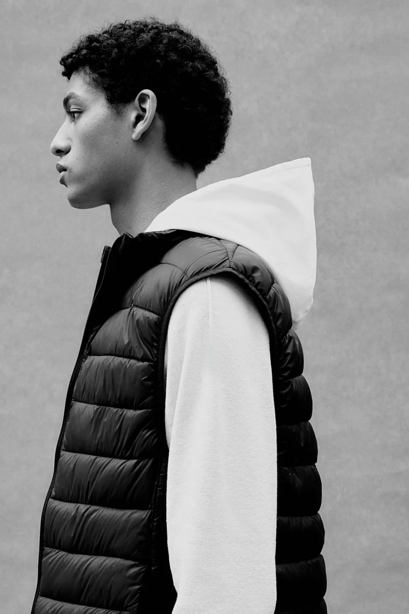 اتش اند ام Slim Fit Water-repellent puffer gilet
