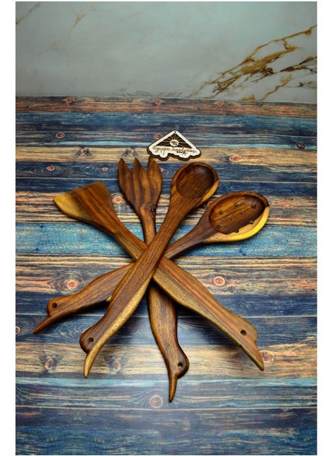Handmade spoon and fork set of healthy wood, 100% natural colors from the heart of the tree