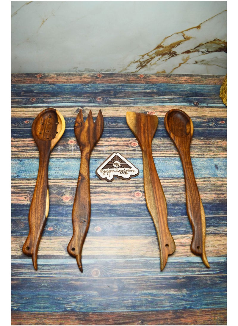 Handmade spoon and fork set of healthy wood, 100% natural colors from the heart of the tree